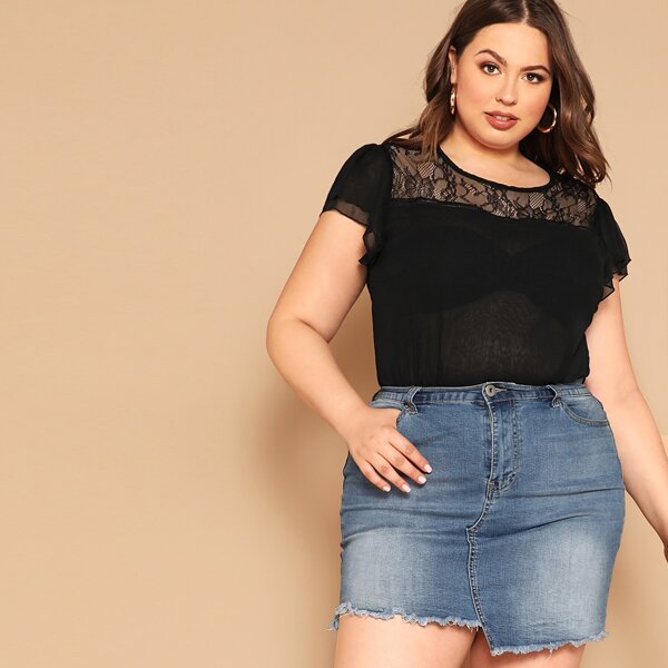 

Plus Floral Lace Yoke Sheer Top Without Bra