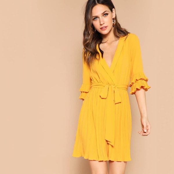 

Plunging Solid Belted Pleated Dress, Yellow bright