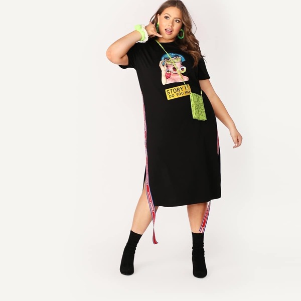 

Plus Figure Print Lettering Tape Side Slit Tee Dress, Black