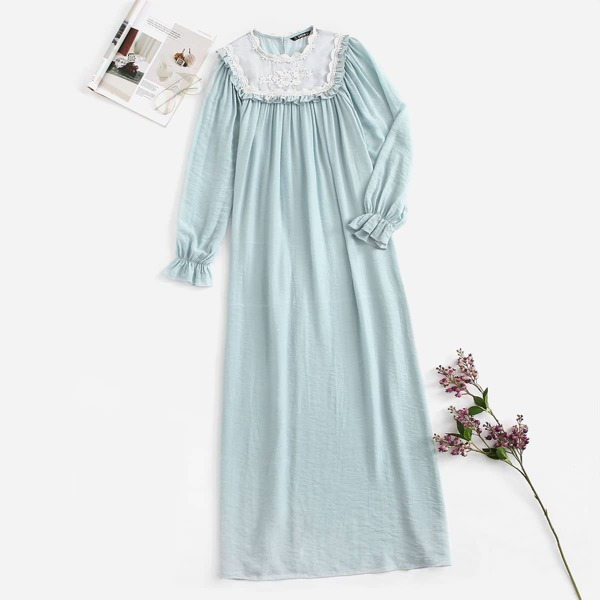 

Appliques Front Ruffle Trim Night Dress, Blue