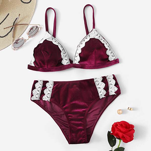 

Crochet Trim Velvet Bikini Set, Burgundy
