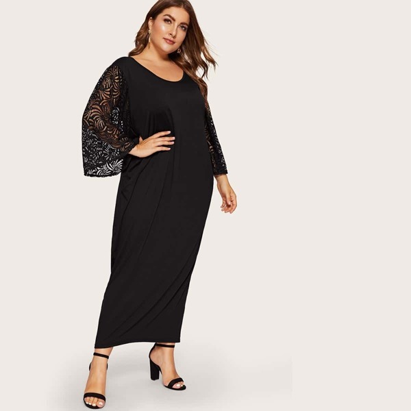 

Plus Crochet Lace Sleeve Dress