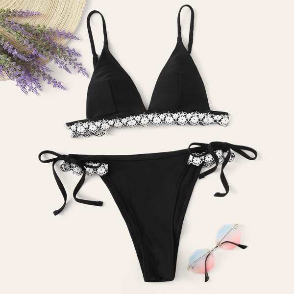

Crochet Trim Top With Tie Side Bikini Set