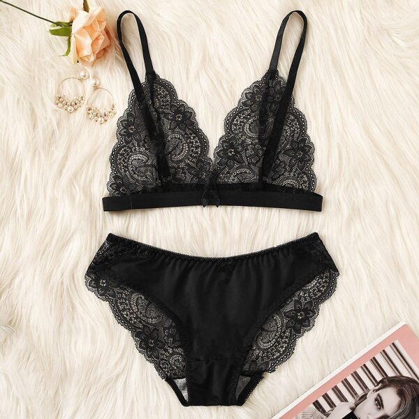 

Floral Lace Lingerie Set