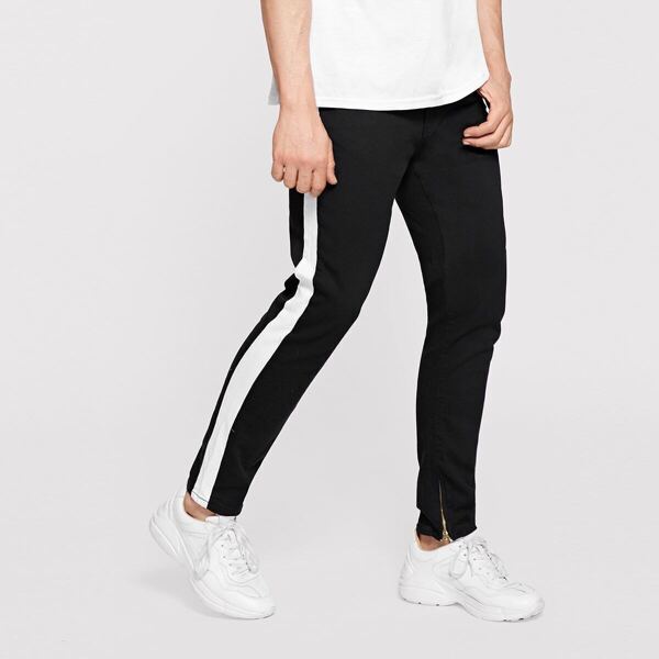 

Men Side Tape Jeans