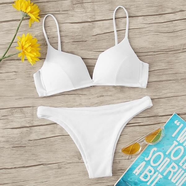 

Adjustable Straps Top With Hipster Bikini Set
