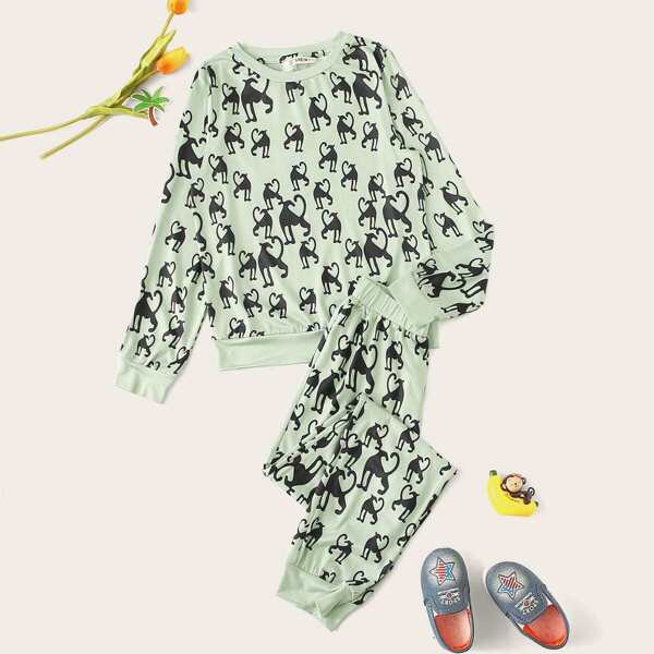 

Girls Allover Animal Print Sweatshirt & Sweatpants Set, Multicolor