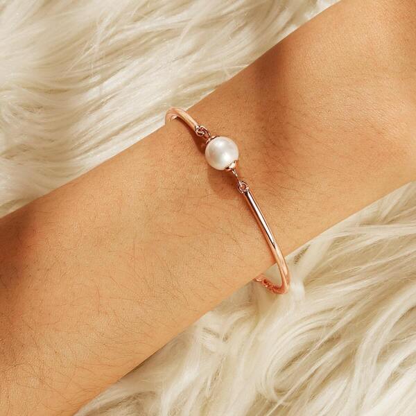 

Faux Pearl Detail Bangle Bracelet 1pc