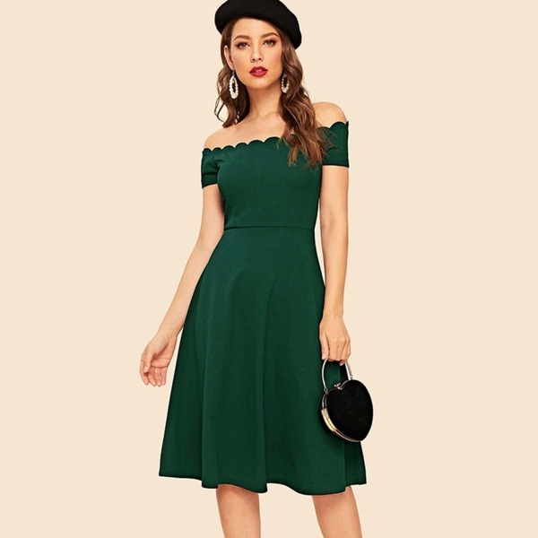 

Solid Pleated Scallop Trim Off Shoulder Dress