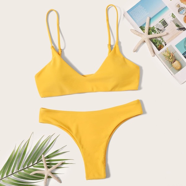 

Plunging Top With Hipster Bikini Set, Yellow bright