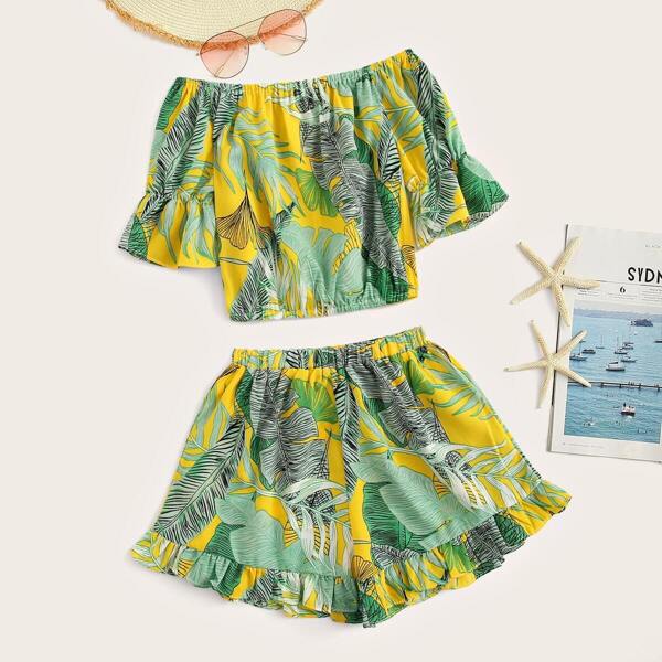 

Tropical Print Flounce Sleeve Crop Top With Shorts