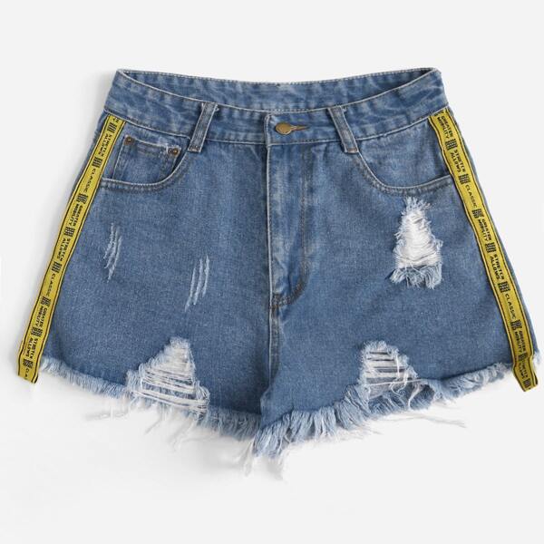 

Contrast Letter Ribbon Ripped Raw Hem Denim Shorts