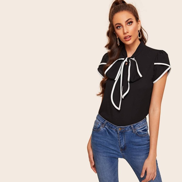 

Contrast Trim Tie Neck Blouse