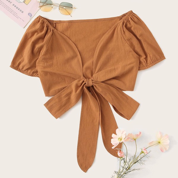 

Plunge Neck Tie Front Crop Top