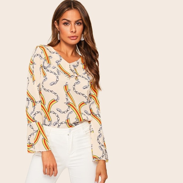 

Chain Print Flounce Sleeve Blouse