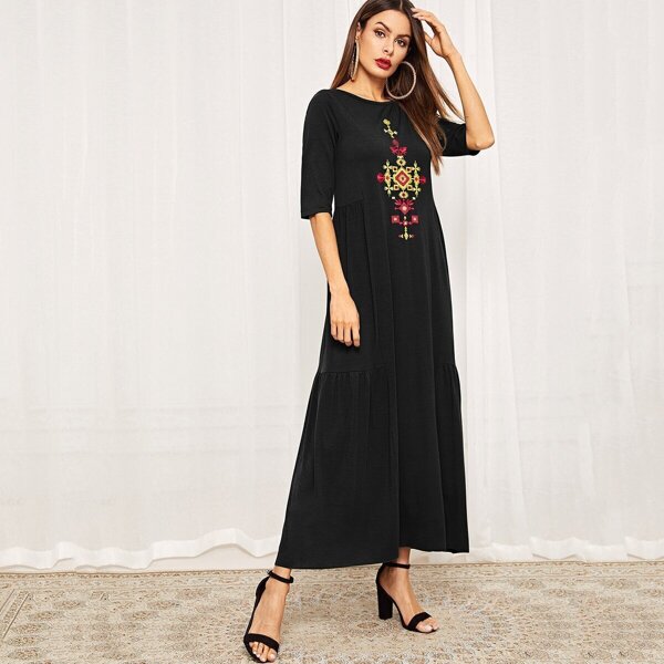 

Embroidered Tribal Print Ruffle Hem Dress