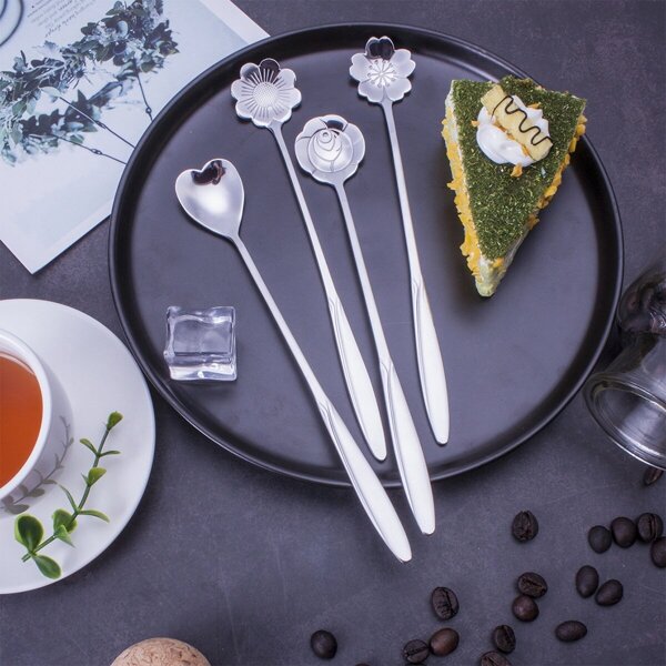 

Flower Design Spoon 4pcs, Silver