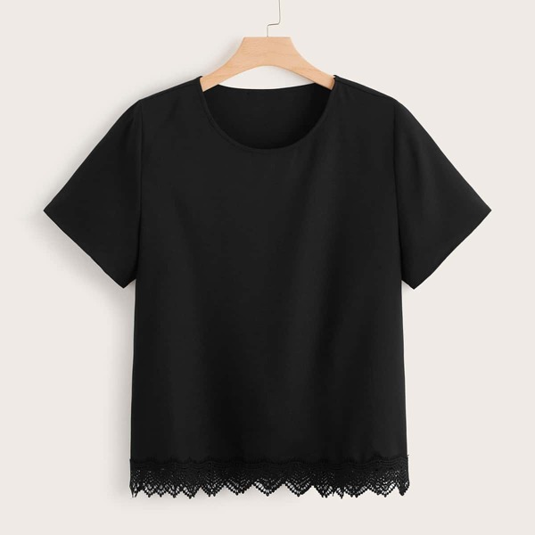 

Plus Contrast Lace Solid Blouse