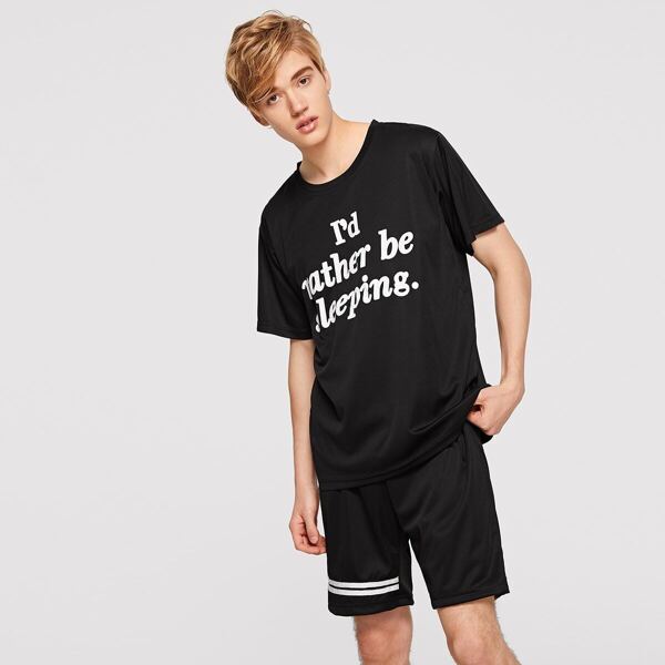 

Men Slogan Print Pajama Set