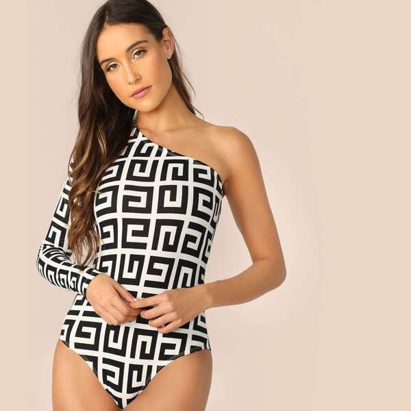 

One Shoulder Greek Print Skinny Bodysuit