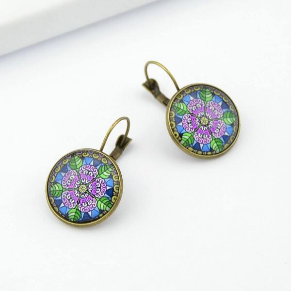 

Bronze Flower Pattern Round Earrings