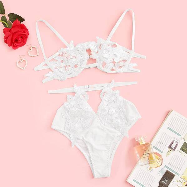 

Harness Appliques Lingerie Set