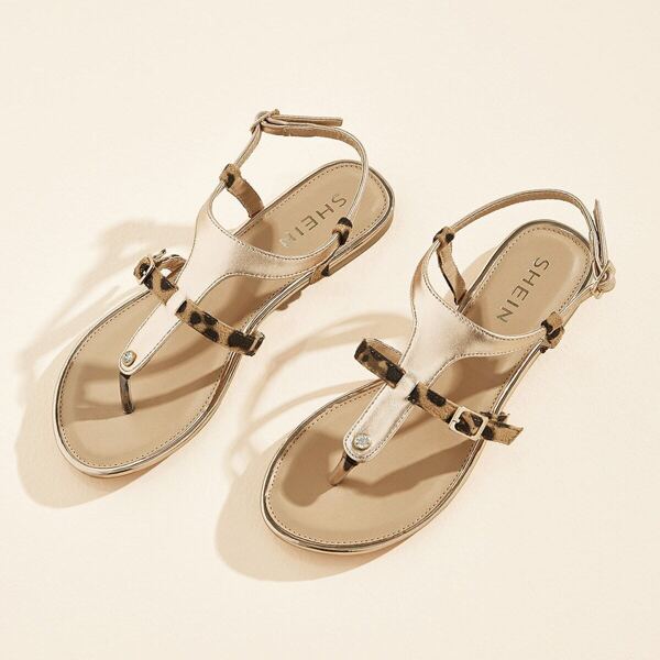 

Plain Toe Post Sandals, Champagne