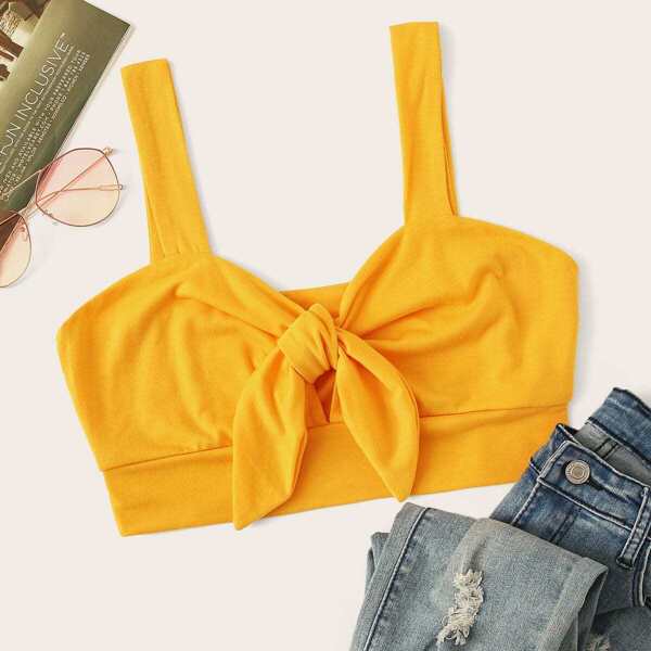 

Knot Front Crop Top