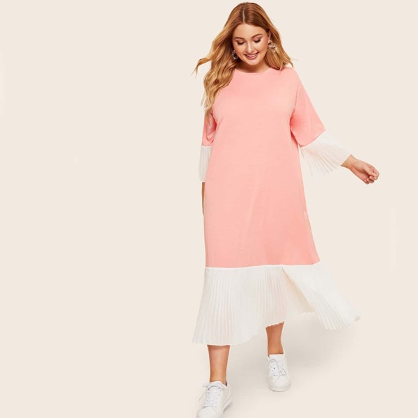 

Plus Pleated Flippy Hem Dress, Pink
