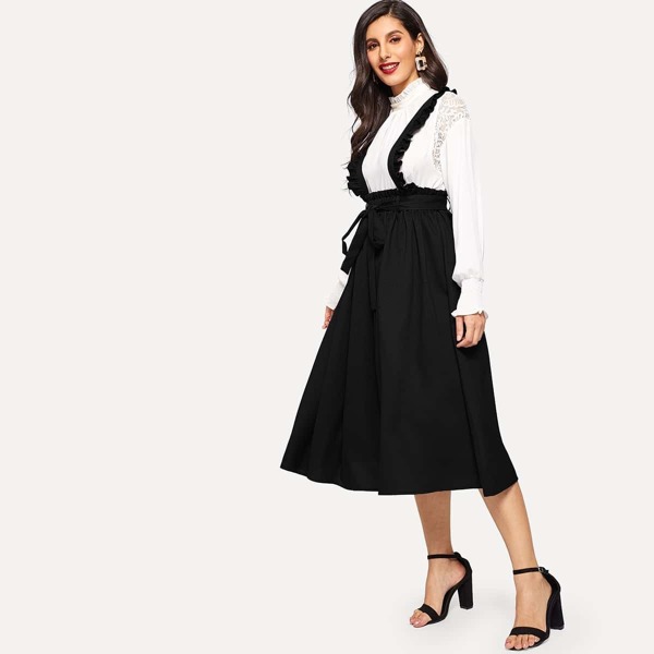 

Paperbag Waist Belted Skirt With Straps