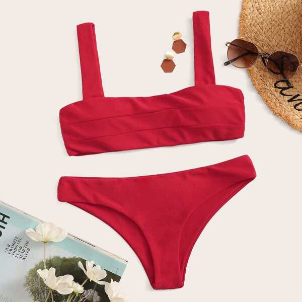 

Square Neck Top With Low Rise Bikini