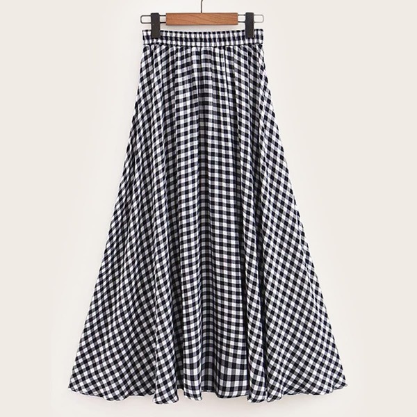 

Gingham Flared Skirt
