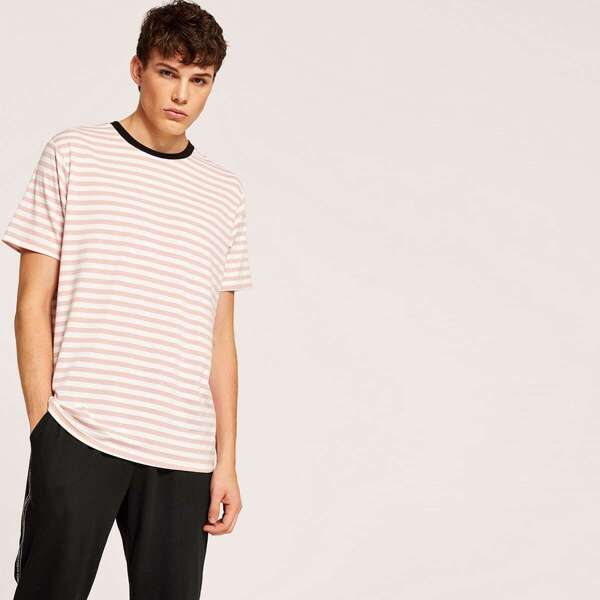 

Men Contrast Neck Striped Tee