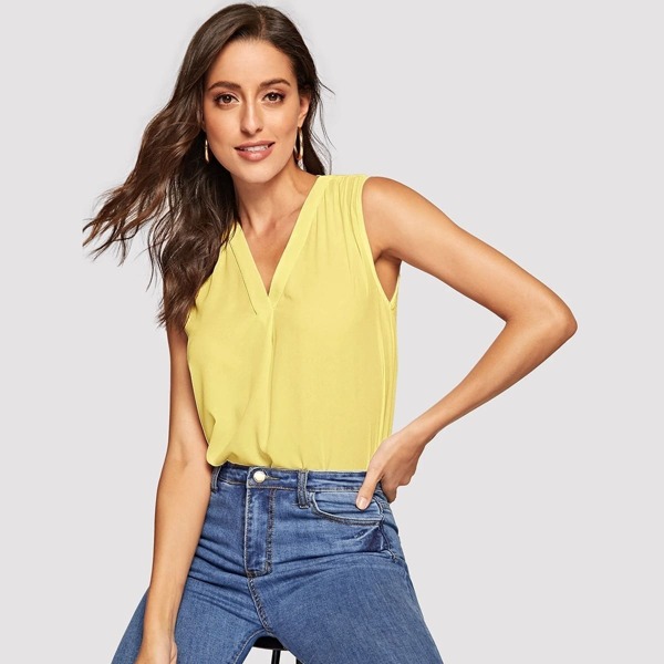 

V-cut Neck Solid Top