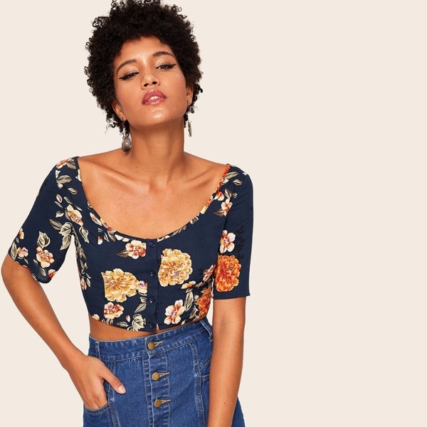 

Crop Buttoned Front Floral Print Top, Navy
