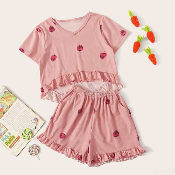 

Girls Strawberry Print Ruffle Pajama Set