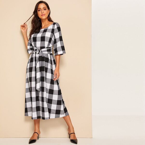 

Self O-ring Belted Plaid Dress, Black and white