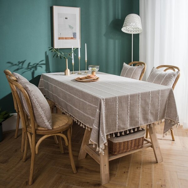 

Contrast Trim Table Cloth