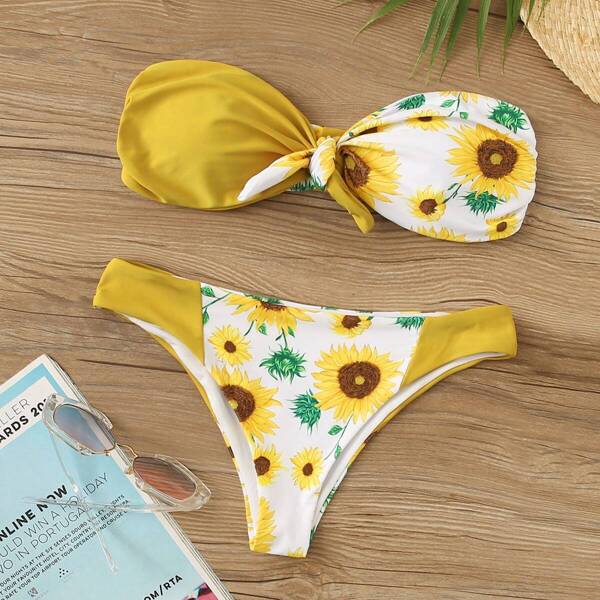 

Random Floral Knot Front Bandeau Bikini Set