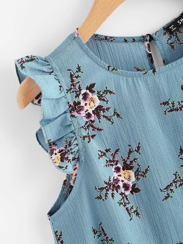 

Plus Ruffle Trim Floral Print Top