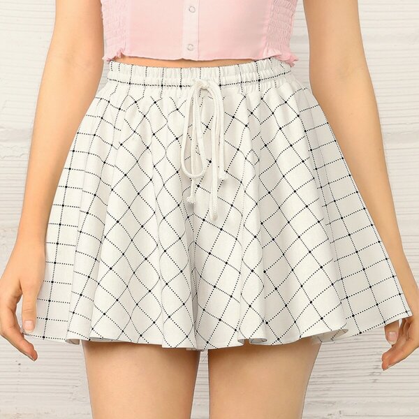 

Drawstring Waist Wide Leg Grid Shorts