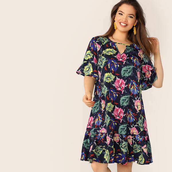 

Plus Botanical Print V Notch Front Dress, Multicolor