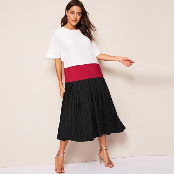 

Bell Sleeve Cut-and-sew Pleated Dress, Multicolor