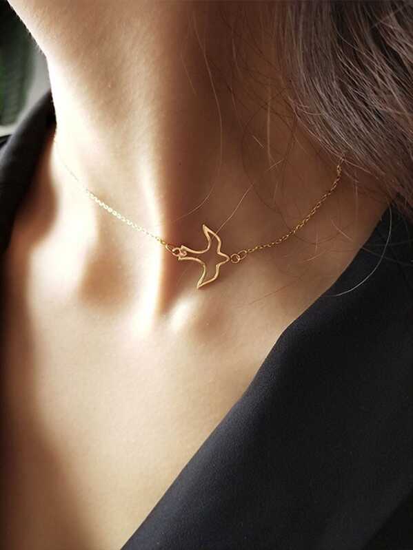 

Hollow Bird Pendant Chain Choker 1pc, Gold