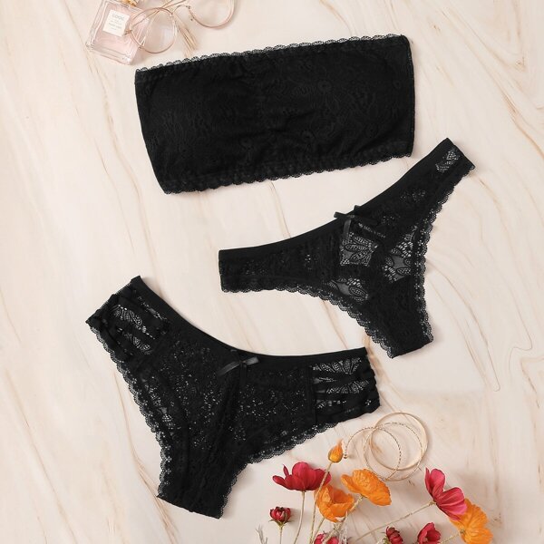 

Floral Lace Bandeau With Panty & Thong 3pack