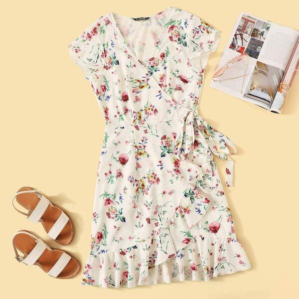 

Ditsy Floral Print Ruffle Hem Dress With Skirt, White