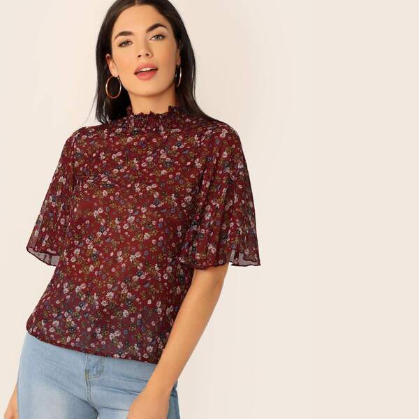 

Ditsy Floral Frill Neck Flutter Sleeve Top