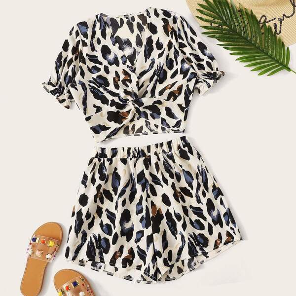 

Leopard Print Twist Front Blouse With Shorts