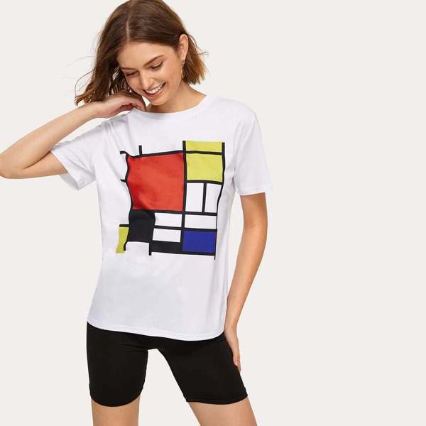 

Geometric Print Tee