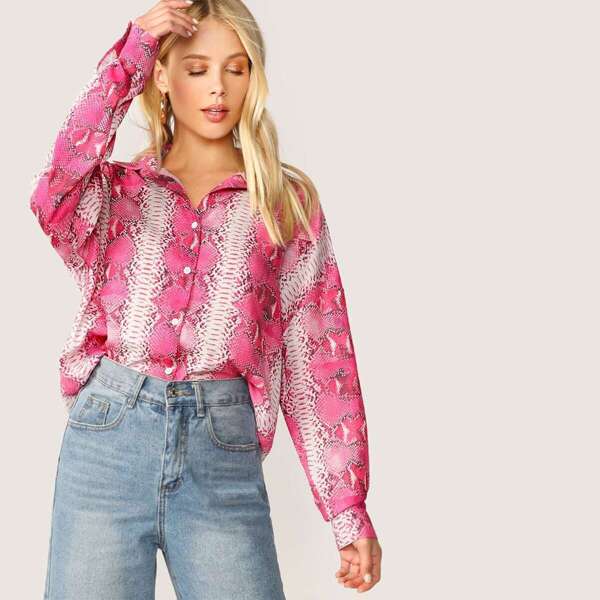 

Snakeskin Print Dip Hem Shirt
